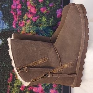Womens BearPaw Distressed Mimi Chestnut Boots